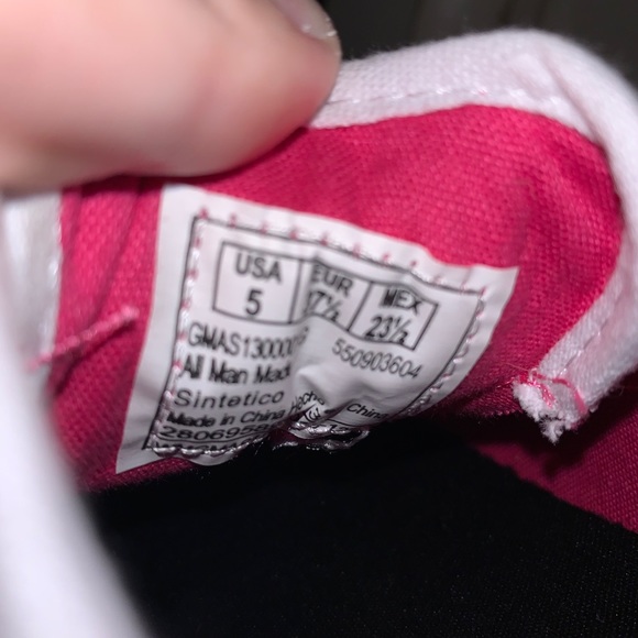 Sparkly low top sneakers - Picture 3 of 3